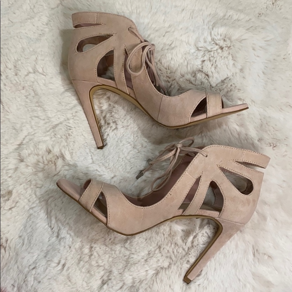 NWT SAKS FIFTH AVENUE Filipa Lace-up Stiletto